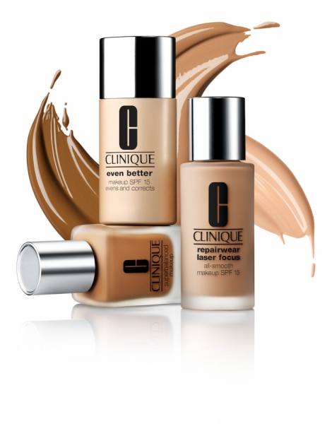 Photograph Dennis Pedersen Clinique on One Eyeland